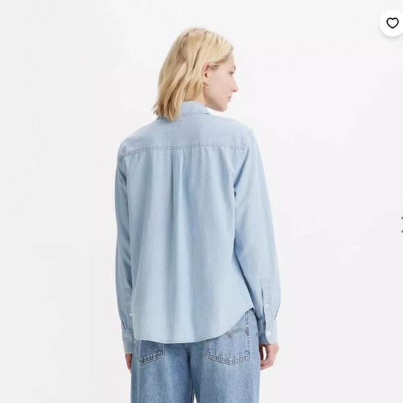 Levi's Women's The Classic Shirt M Pale Blue Chambray - Picture 2 of 11